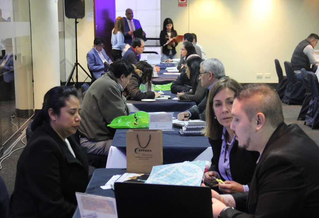 NUMEROSOS ACUERDOS SE FORMARON DURANTE RUEDA DE NEGOCIOS EN EXPOCONSTRUCTIVO